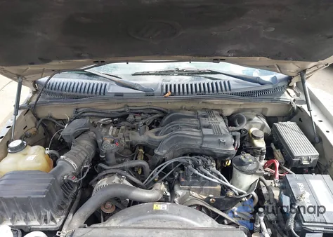 2004 Mercury Mountaineer z USA, uszkodzony, nr VIN 4M2DU86K840J10171